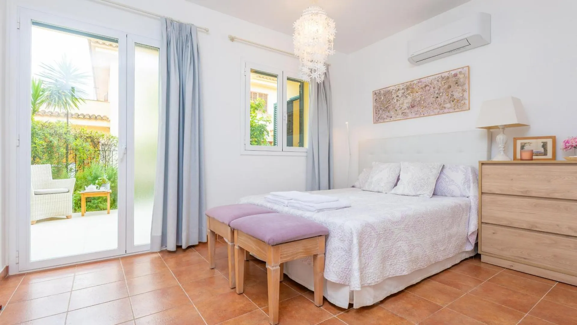 Xilvar Alcanada Villa